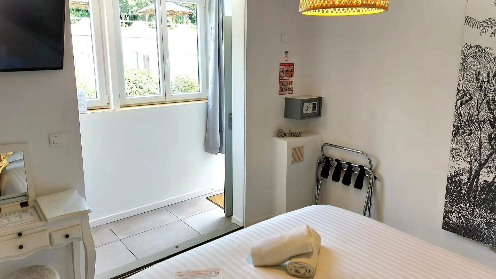 Hotel Les Jardins De Bormes, Sauna & Jacuzzi  Bormes-les-Mimosas