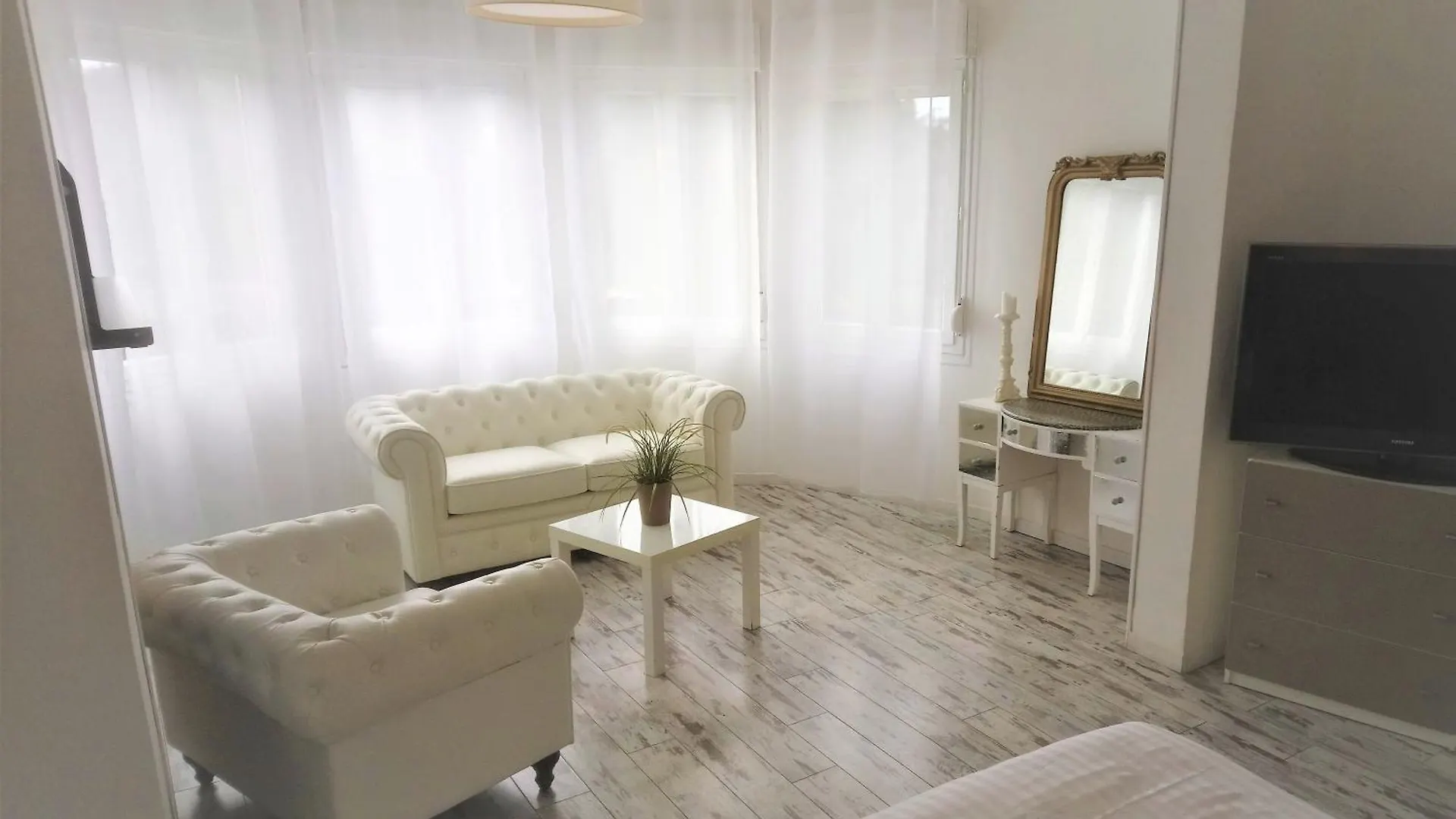 Hotel Les Jardins De Bormes, Sauna & Jacuzzi