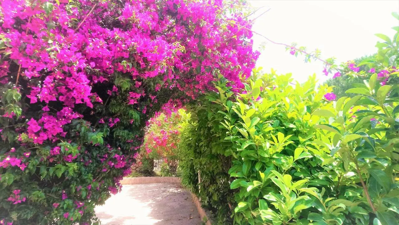 Hotel Les Jardins de Bormes